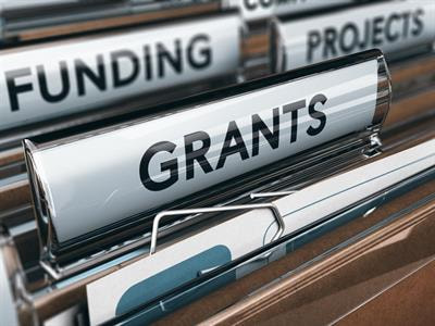 Cover image for research topic "Public Research and Private Knowledge: Science in Times of Diverse Research Funding"