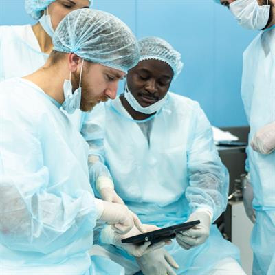 Cover image for research topic "Team and Leader Communication in the Healthcare Context: Building and Maintaining Optimal Transdisciplinary Teams"
