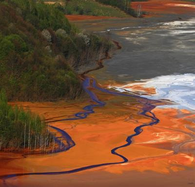 Cover image for research topic "Advances in Pollutant Transport in Critical Zone Environments"