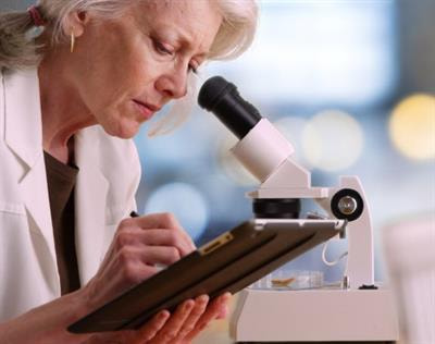 Cover image for research topic "Women in Science - Pathology 2021"