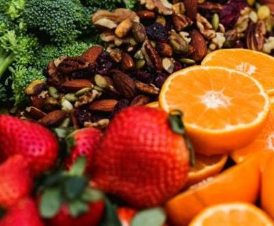 Cover image for research topic "Insights in Nutrition and Sustainable Diets: 2021"