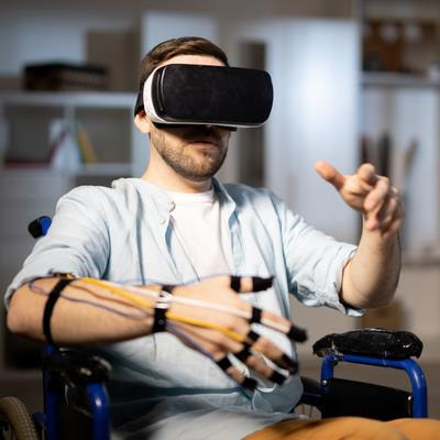 Cover image for research topic "Virtual Reality for Pain Management"
