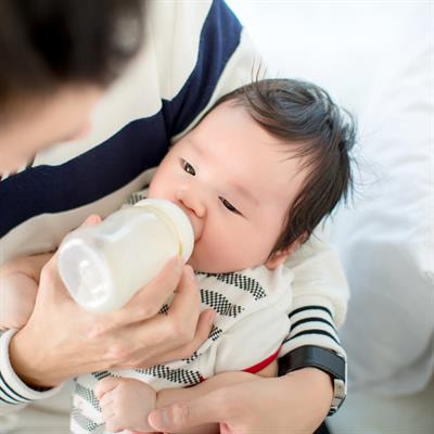 Cover image for research topic "Role of Early Life Nutrition in Immunomodulation and Microbiota Development"