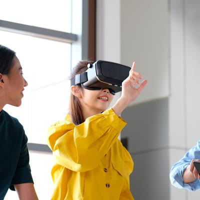 Cover image for research topic "Storytelling in Virtual Reality"