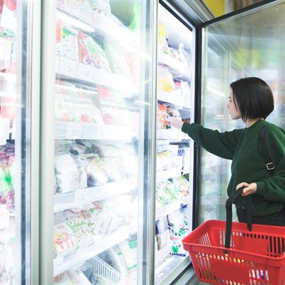 Cover image for research topic "Impacts of Diet Pattern and Food Choice on Gut Microbiome Structure and Function"