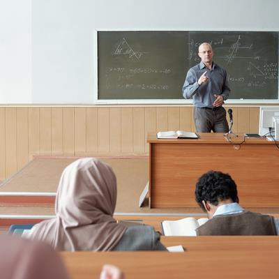 Cover image for research topic "Disciplinary Aesthetics: the Role of Taste and Affect for Teaching and Learning Specific School Subjects"