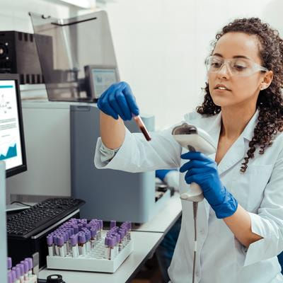 Cover image for research topic "Cancer and inflammatory diseases research: from the basics to the precision medicine"