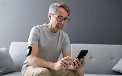 Cover image for research topic "Highlights in Diabetes Self-Management 2022/23"