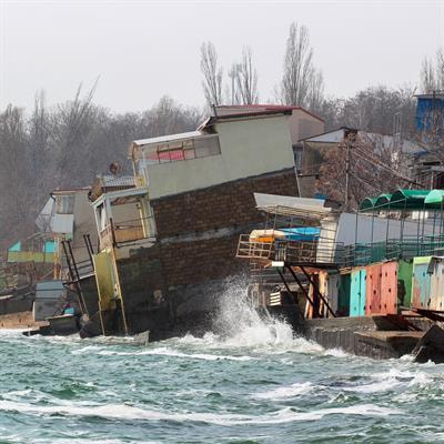 Cover image for research topic "Cross-Boundary Disaster Communication: Building Systems Thinking and Breaking Traditional Divisions in the Field"