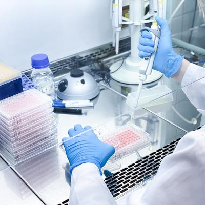 Cover image for research topic "Drug Discovery in Cancer Research: Success Stories and Open Challenges"