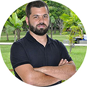 Nathan O. Barros
