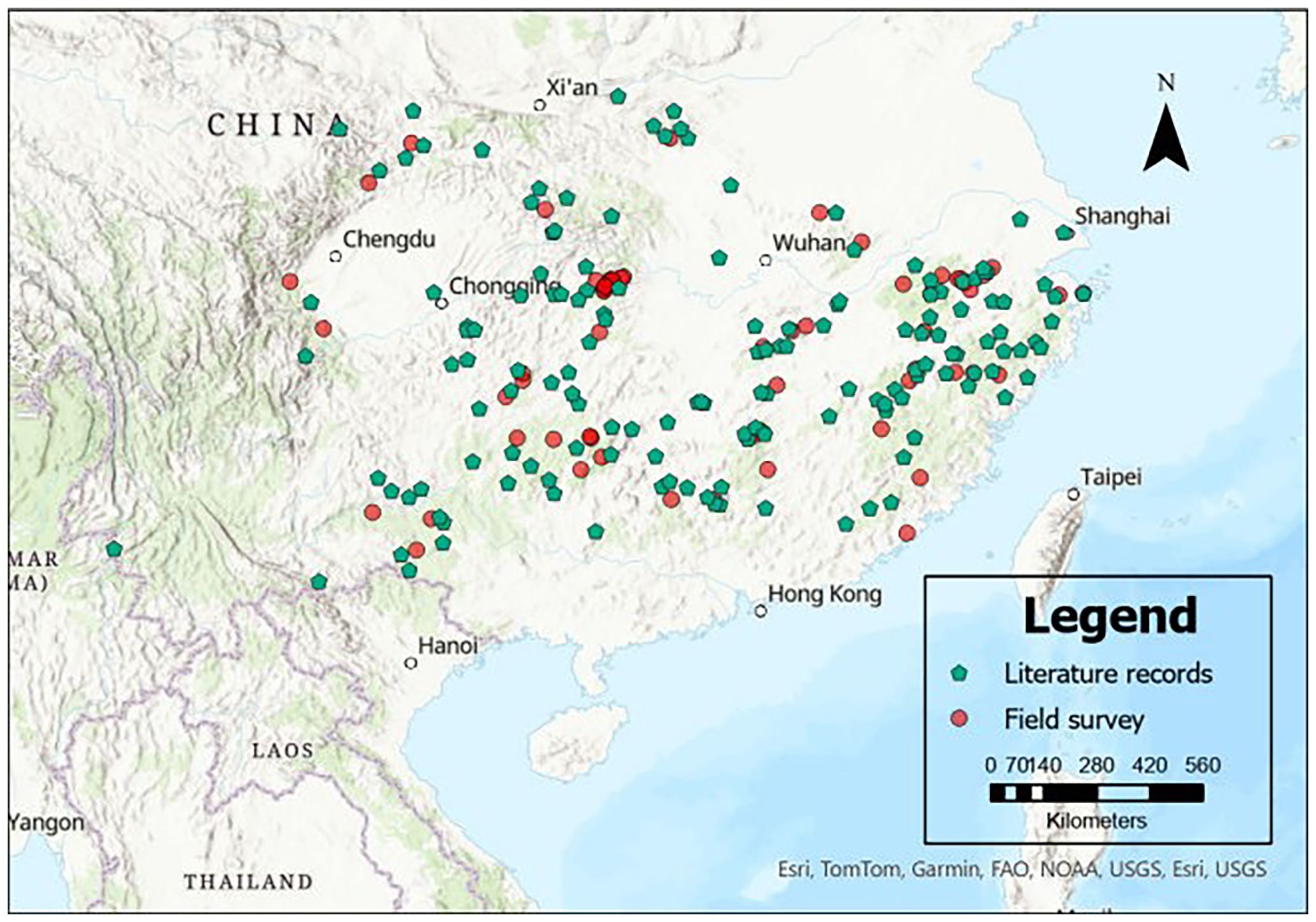 Map of China highlighting research sites with green and red markers. Green represents literature records, while red indicates field survey locations. Cities like Chengdu, Chongqing, Wuhan, and Shanghai are labeled. A scale bar and compass rose are included.