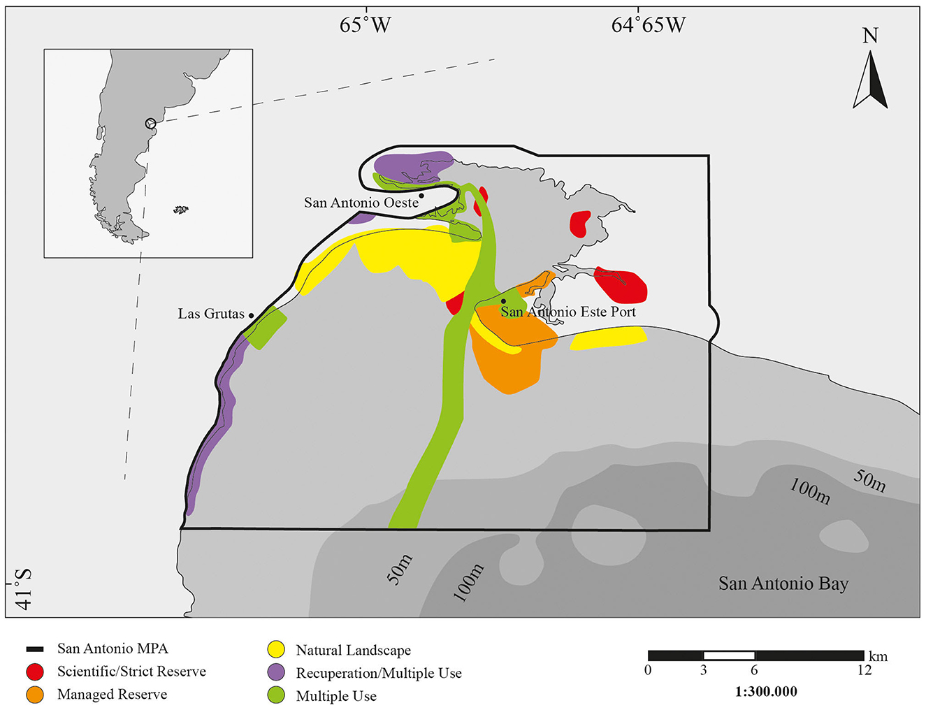 Map of the San Antonio Marine Protected Area (MPA) showing different management zones: San Antonio MPA outlined in black, scientific/strict reserves in red, managed reserves in orange, natural landscape in yellow, recuperation/multiple use in purple, and multiple use in green. Locations such as Las Grutas and San Antonio Este Port are indicated. The map includes a scale bar and compass, with a small inset showing the region's location in Argentina.