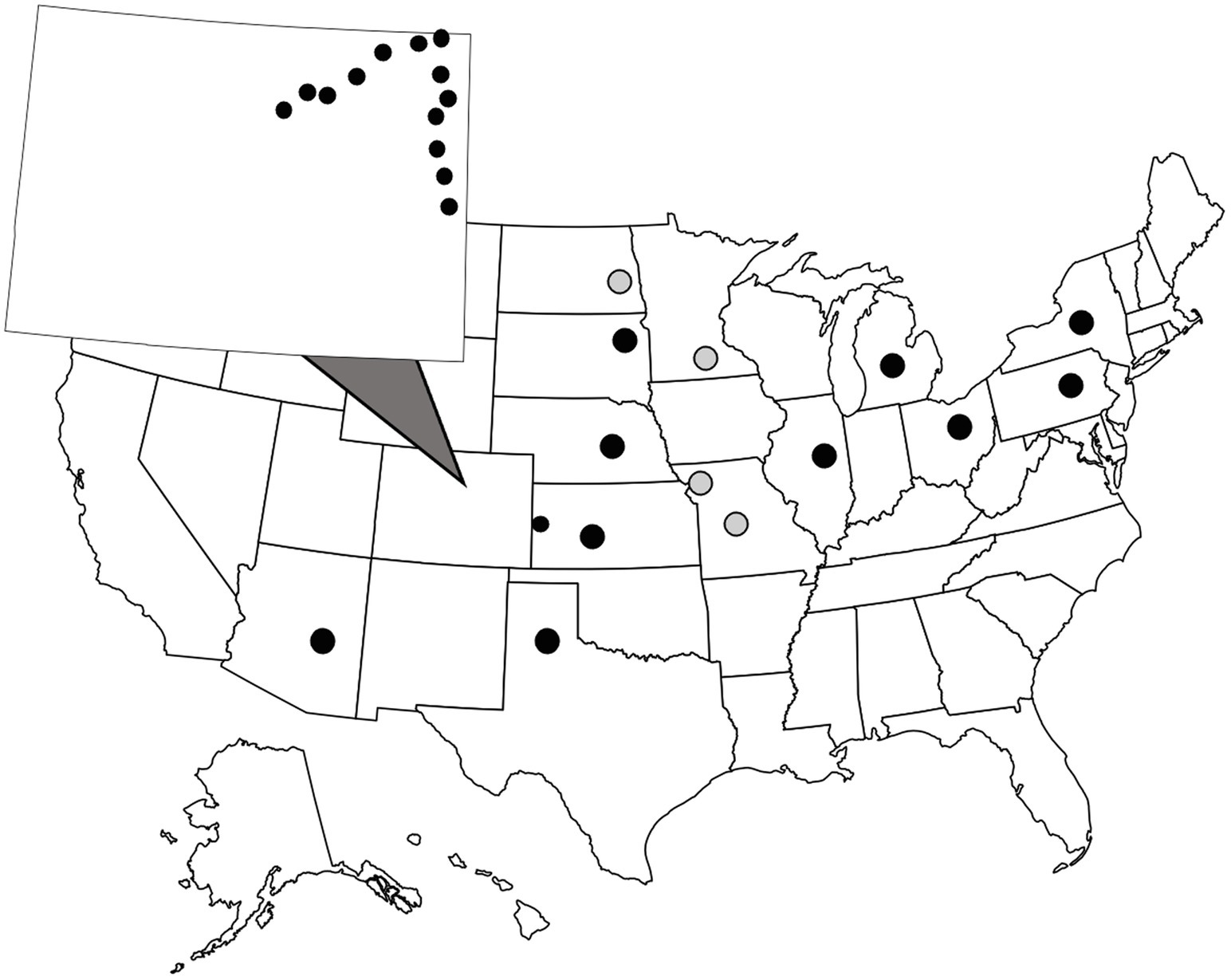 Transmitting silks of maize have a complex and dynamic microbiome