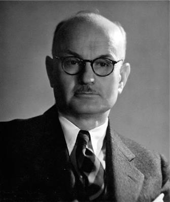 Frontiers | Place vs. Response Learning: History, Controversy, and  Neurobiology